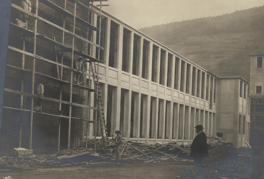 Construction du Louvre